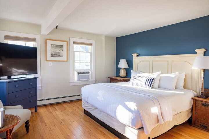 The Beach House Inn