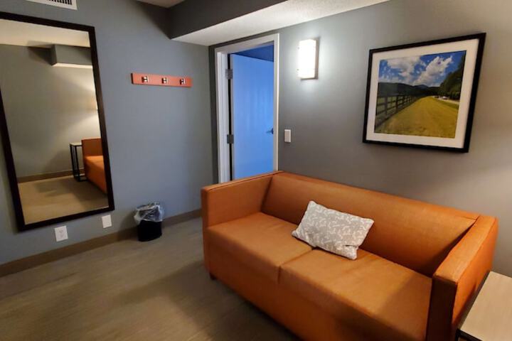 Hampton Inn Hillsville