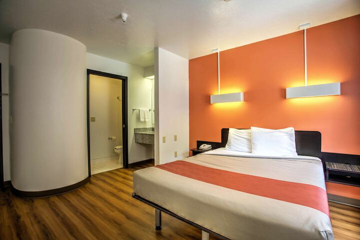 Motel 6 Bozeman MT