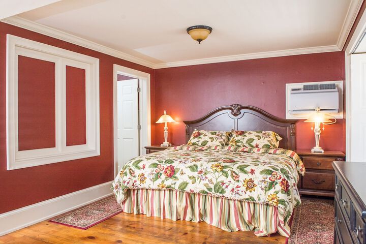 Room 98 of 117