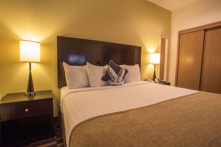 Room 43 of 60
