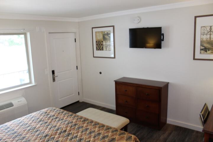 Room 22 of 23