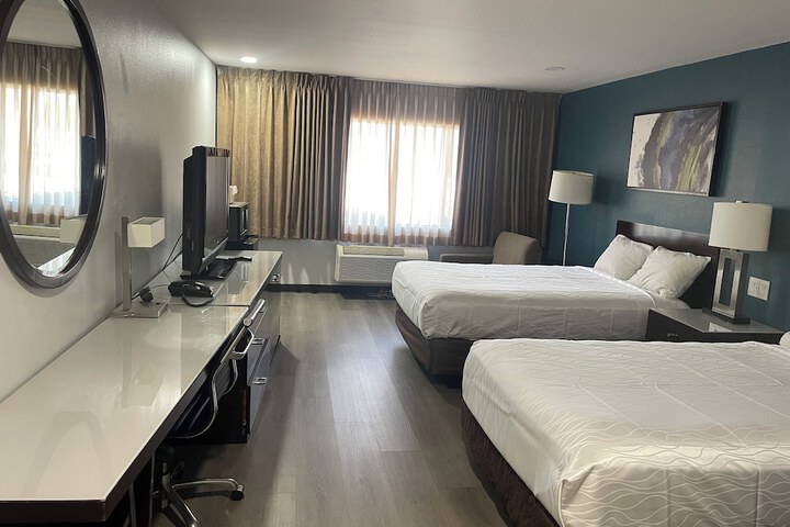 Room 27 of 39
