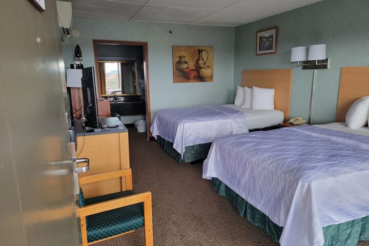 Room 9 of 21