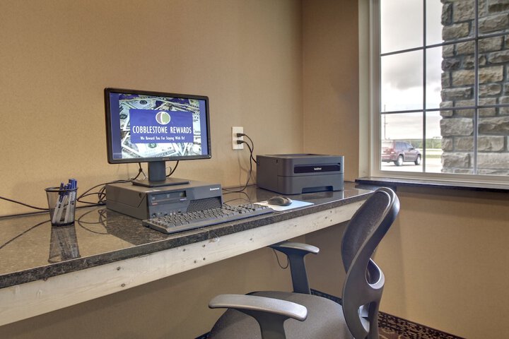 Business Center 34 of 34