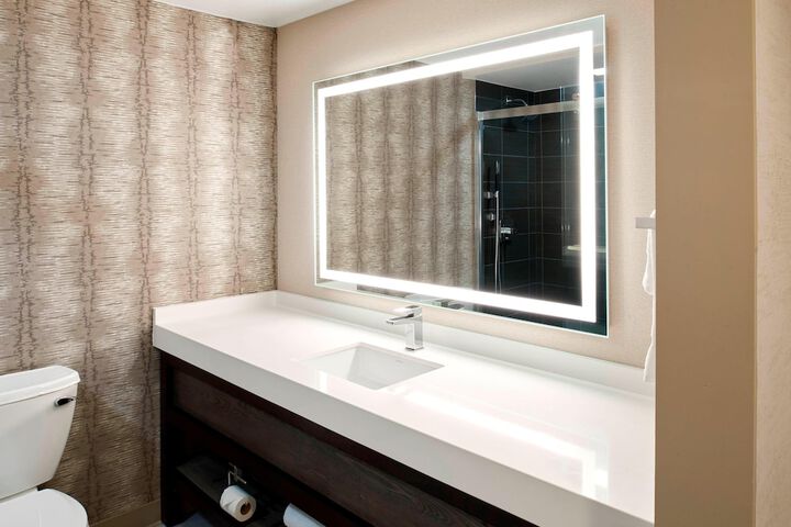 Room 14 of 61