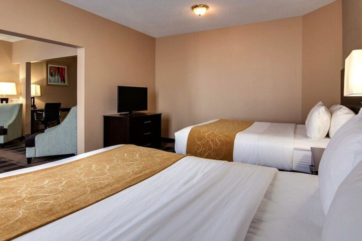 Room 43 of 105