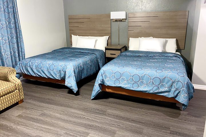 Budget Host Inn