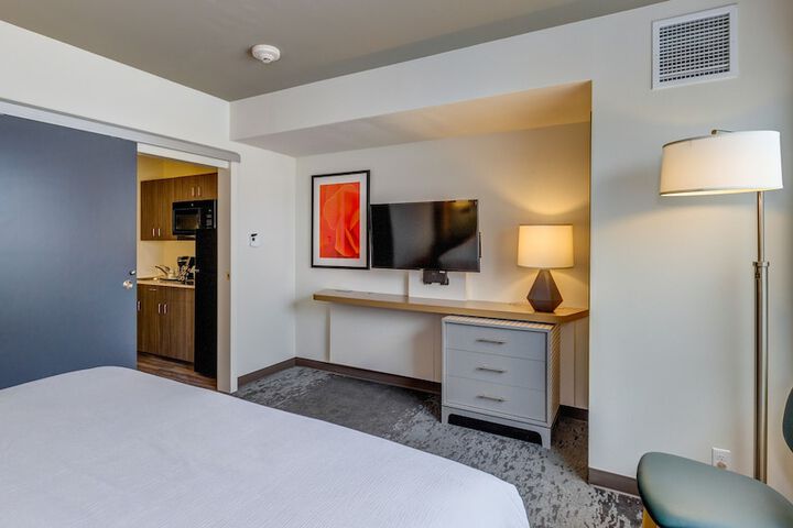 Holiday Inn & Suites Bellingham by IHG