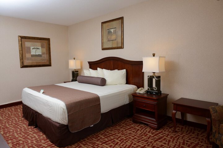 Room 15 of 22