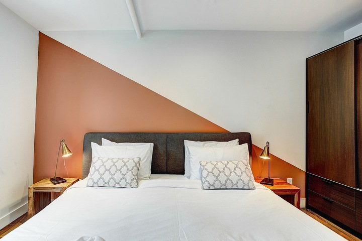 Room 47 of 73
