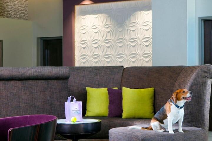 Hotel 2 of 72