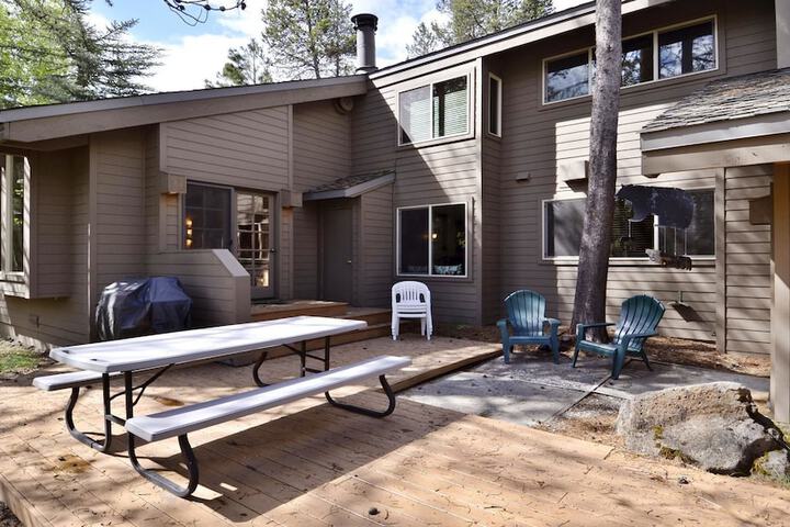 Meadowlark 4 Holiday Home