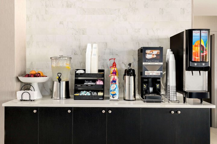Breakfast/Coffee Service 60 of 70