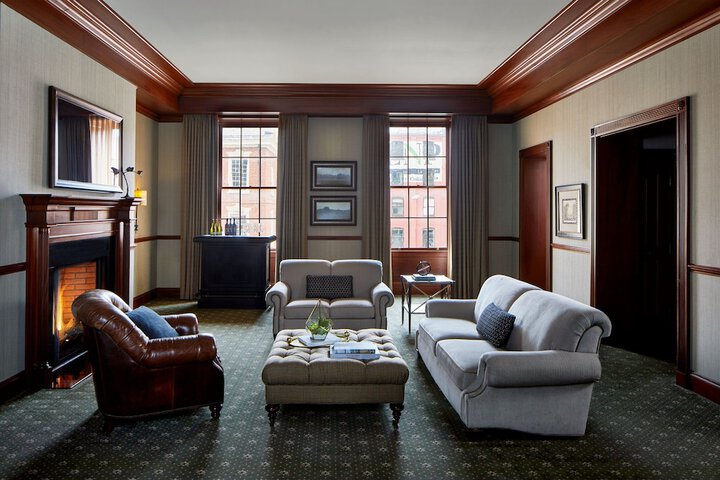 Lancaster Marriott at Penn Square