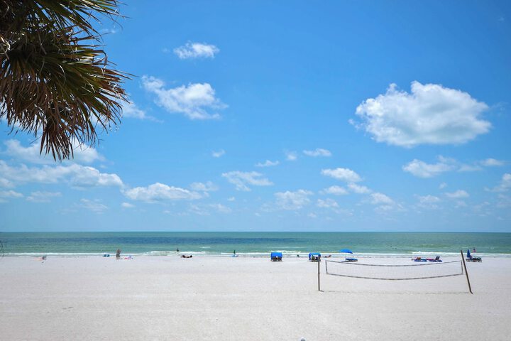 Beach Cottages 1504 by Distinctive Beach Rentals