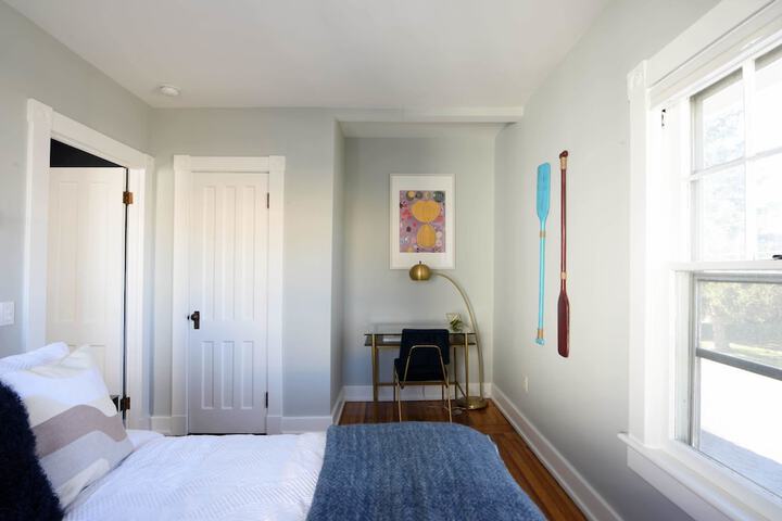 Room 25 of 48