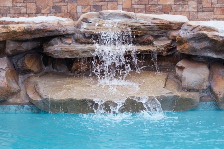Pool 10 of 44