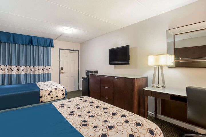 Rodeway Inn Greenwood