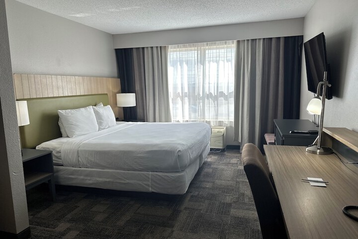 Room 14 of 23