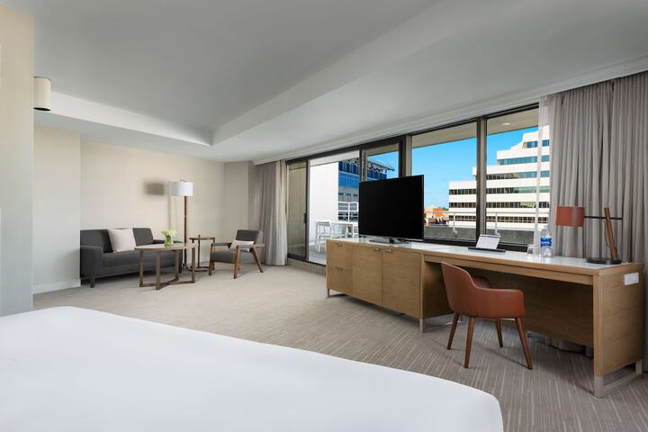 Room 54 of 103