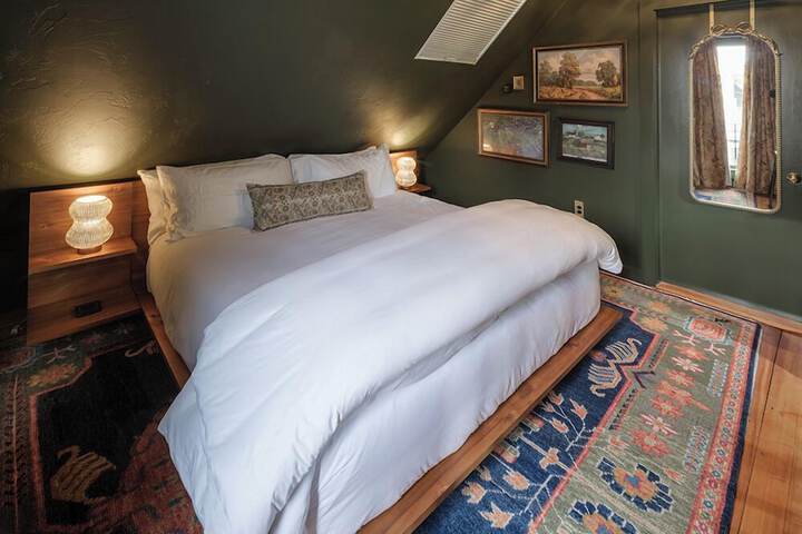 Addison Choate Inn