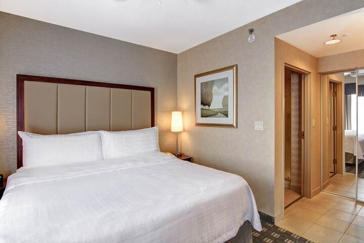 Room 14 of 41