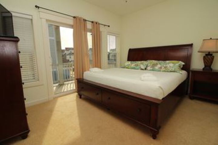 Villas at Corolla Bay by Kees Vacations