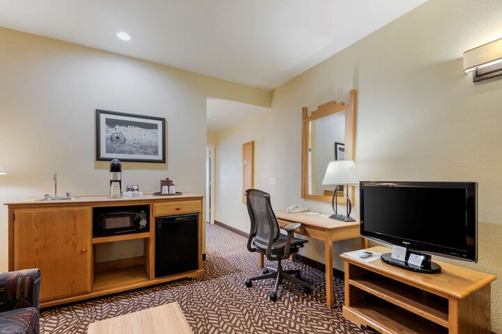 Room 35 of 41
