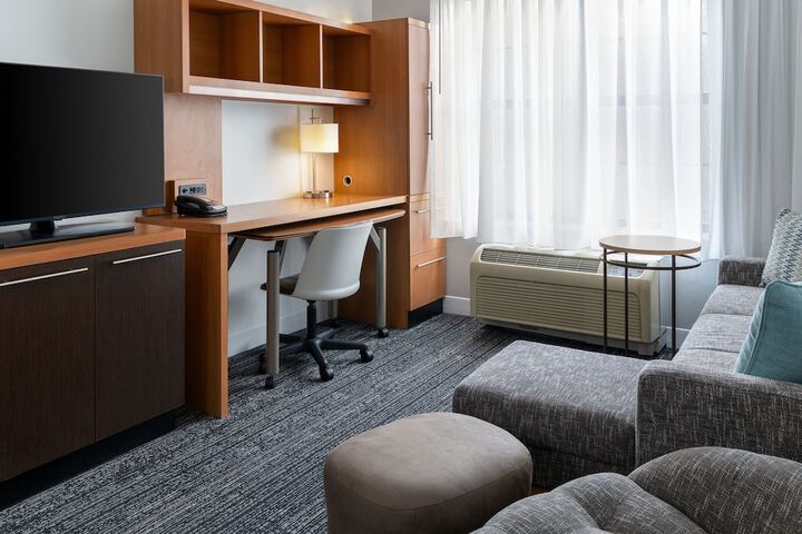 Room 34 of 53