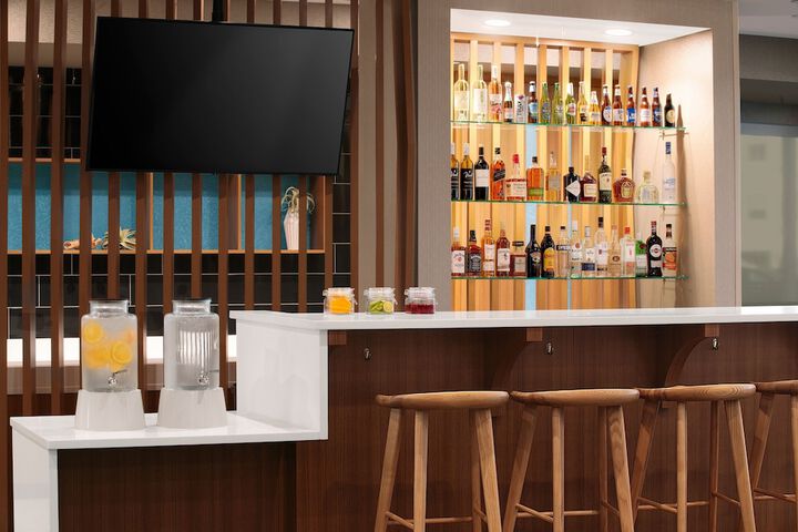 Hotel Interior 11 of 36