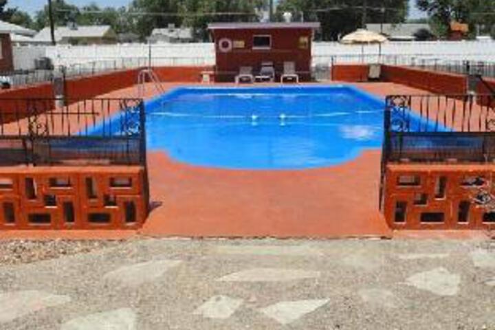Pool 3 of 6