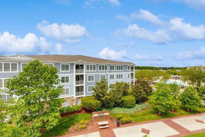 Bayside Resort -31568 Winterberry Pkwy. #305
