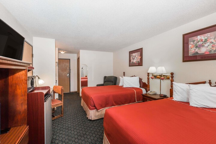 Room 5 of 14