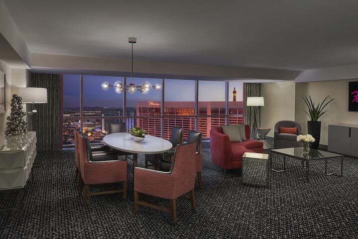 Room 27 of 122