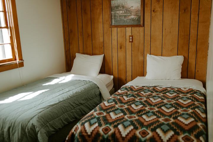 Room 64 of 132