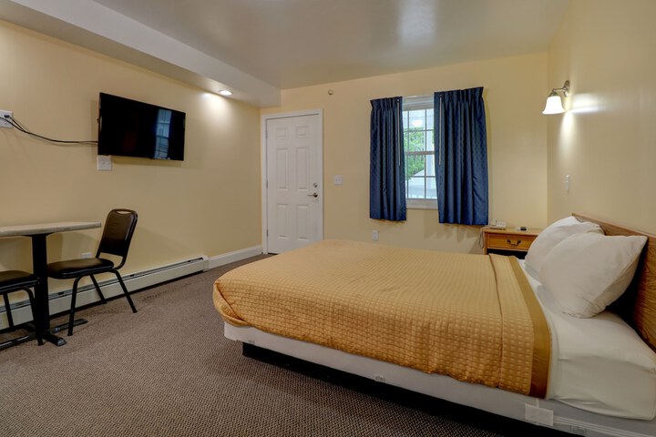 Room 12 of 58