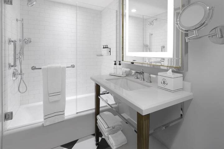 InterContinental New York Barclay by IHG