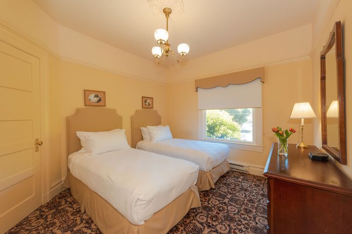 Stanyan Park Hotel