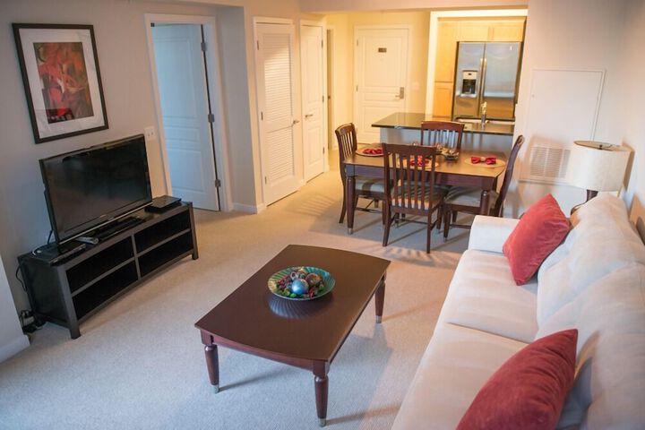 Room 12 of 20