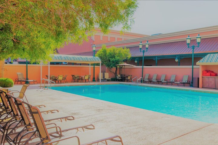 Pool 25 of 89