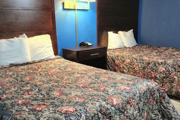 Holiday Motel by Belvilla Cleveland TN