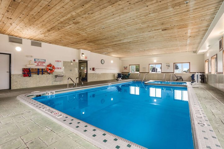 Pool 3 of 35
