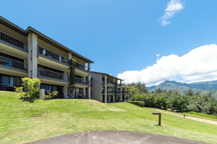 Hanalei Bay Resort