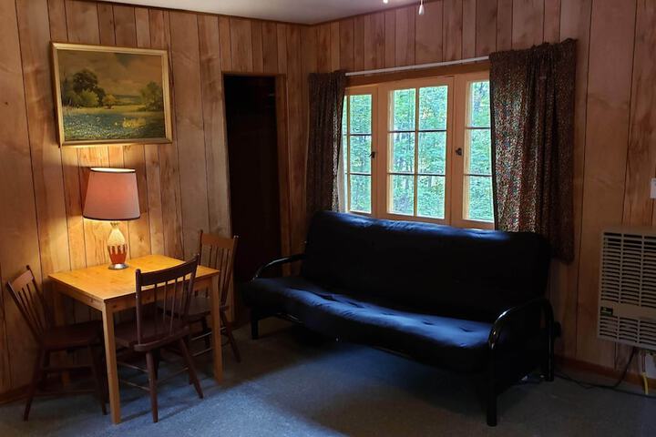 Room 93 of 215