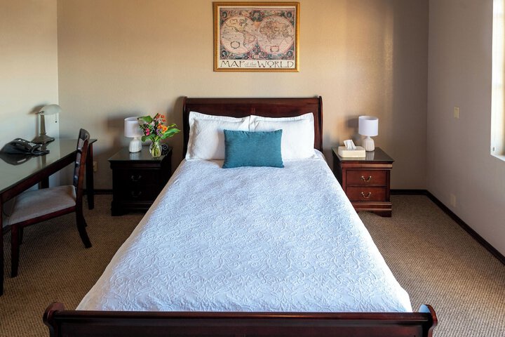 Room 26 of 101