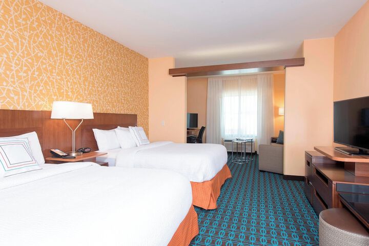 Room 18 of 25