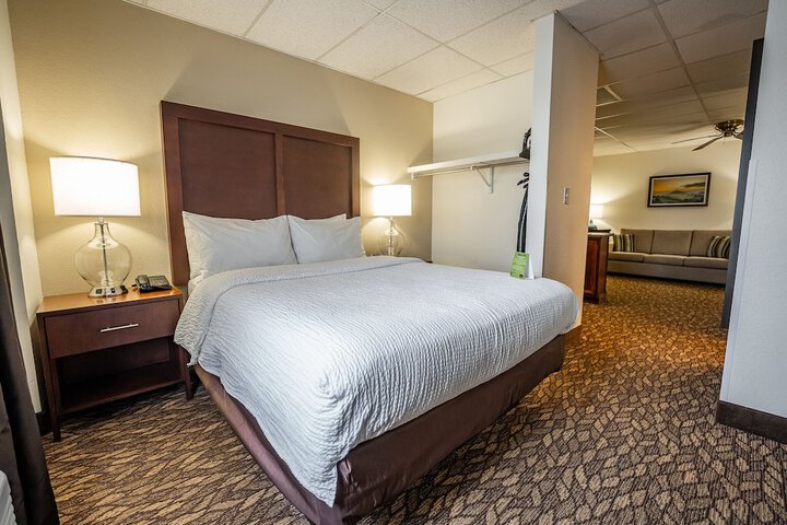 Room 35 of 46