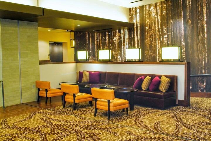 Hotel Interior 11 of 88