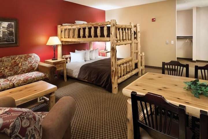 Room 35 of 52